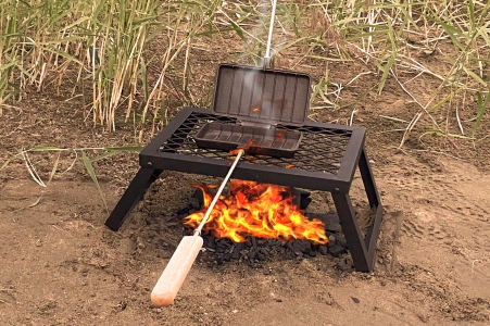 Collapsible BBQ Grill